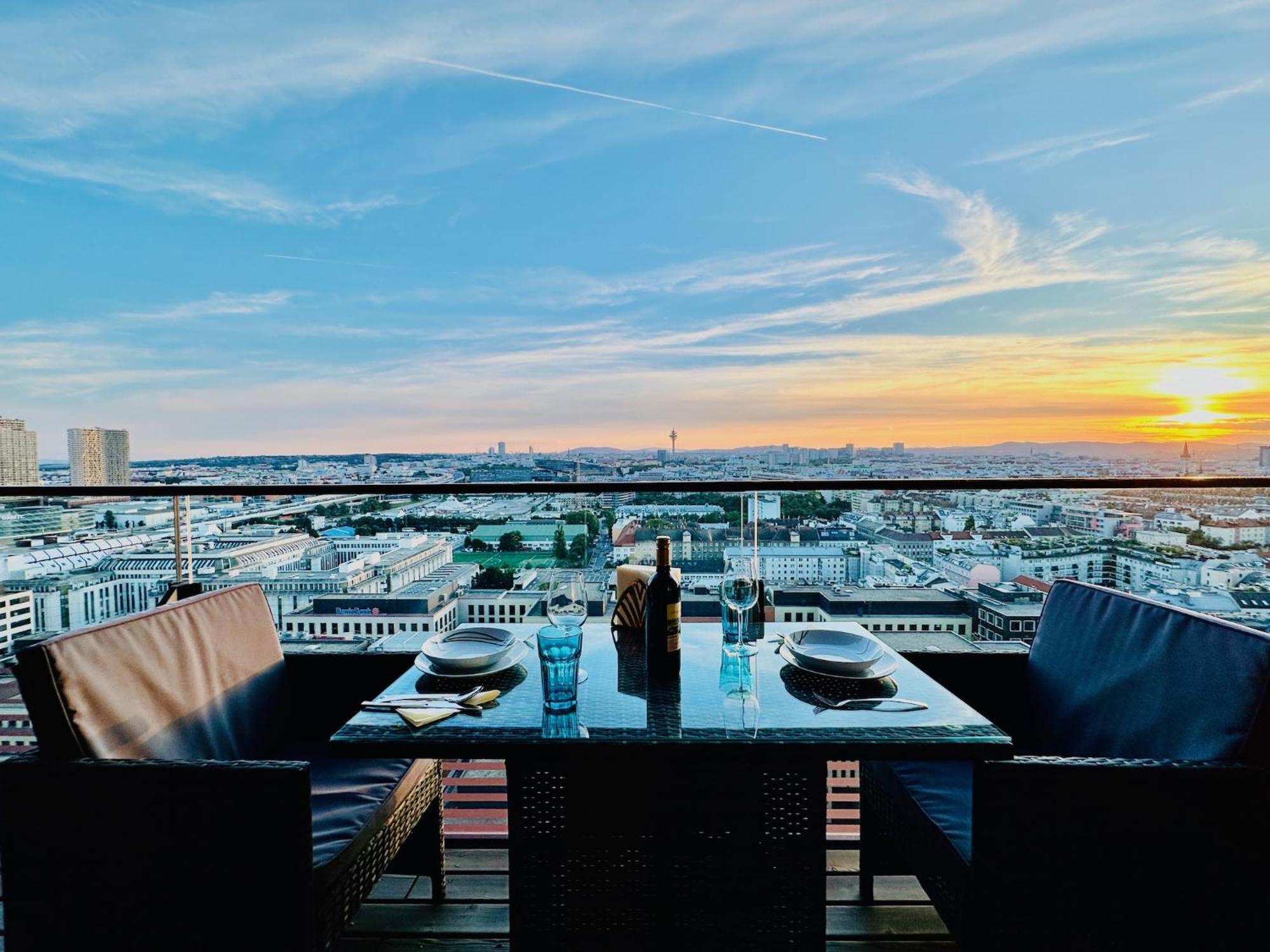 Triiiple Level 20 - Sonnenwohnen Apartment Mit Parkplatz Und Fantastischem Ausblick Vídeň Exteriér fotografie